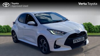 Toyota Yaris 1.5 Hybrid Design 5dr CVT Hybrid Hatchback